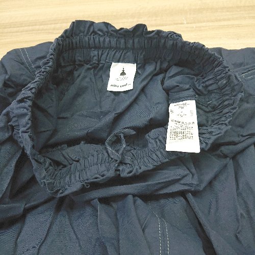 フクワウチの◇ Θ niko and … ニコアンド 綿混合 ロング フレア スカート サイズF ネイビー系 レディース E 【中古】｜アングル3