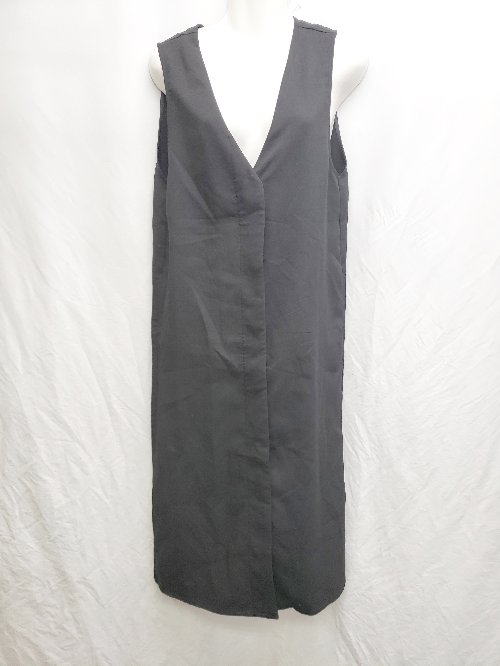 ◇ Θ earth music&ecology フロントジップ　Vネック ノースリーブ 膝下丈 ワンピース サイズF ブラック ..