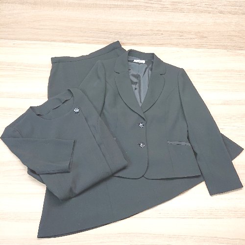 ◇ 《 RASPBERRY BERET サイズ混合 ジャケット ブラウス スカート フォーマル 入学式 卒業式 セットアップ レディース 》 E 【中古】 ◇ 《 RASPBERRY BERET サイズ混合 ジャケット ブラウス スカート フォーマル 入学式 卒業式 セットアップ レディース 》 E 【中古】