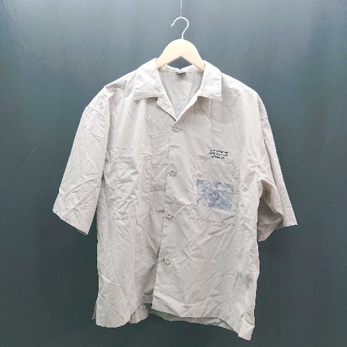 ◇ Suda　Keina フロントボタン 文字刺繡 花柄プリント カジュアル 胸ポケット 半袖 シャ