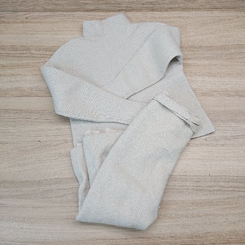 ◇ Mila Owen ミラ オーウェン ウエストベルト タートルネック ロング セットアップ サイズ1 アイボリー レディース E 【中古】