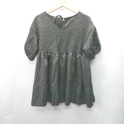◇ ⊂ La-gemme ラジエム 総柄 半袖 フレアチュニック 表記なし ブラック レディース E 【中古】