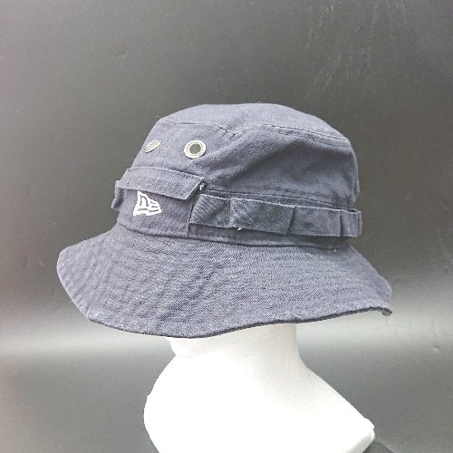 ◇ ΘΦ NEW ERA ニューエラ ロゴ刺繍 バケットハット ネイビー系 サイズML レディース メンズ E 【中古】