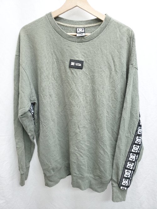 ◇ Θ GYDA ×　DC SHOES ラバー　ロゴ　サイドライン 長袖 Tシャツ　ロンT サイズF カーキ レディース P 【中古】