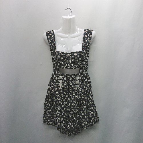 ◇ ⊂ House of Wilde HOW12W004 花柄 ショートパンツ オーバーオール サロペット サイズS ブラック系 レディース E 【中古】 ◇ ⊂ House of Wilde HOW12W004 花柄 ショートパンツ オーバーオール サロペット サイズS ブラック系 レディース E 【中古】