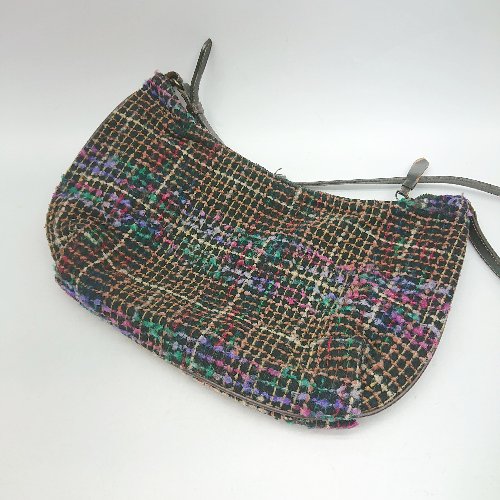 ◇ ⊇ SAZABY 総柄 毛糸 ショルダーバッグ ブラック マルチカラー レディース E 【中古】