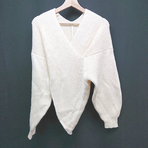 ◇ 新品 Futierland フューティアランド 生地厚手 デザインオシャレ 長袖 ニット サイズF ベージュ レディース E 【中古】