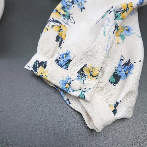 フクワウチの◇ ROPE PICNIC Vネック　ウエストゴム　裏地　花柄 五分袖 ひざ丈 ワンピース サイズ40 クリーム系 レディース E 【中古】｜アングル3