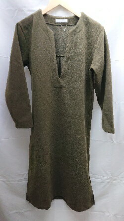◇ SENCE OF PLACE スリット 起毛 ミドル カフタン 起毛 カット ワンピース FREEサイズ オリーブ カーキ レディース E 【中古】