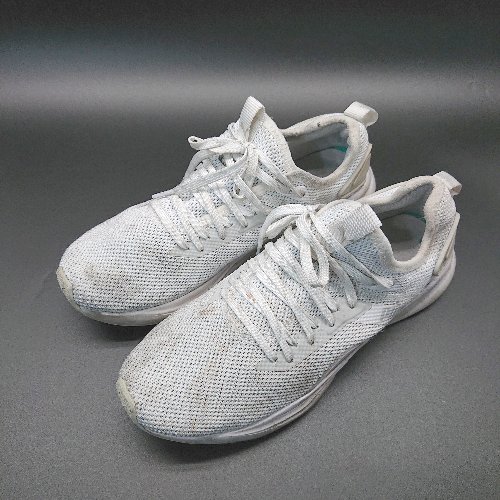 ◇ PUMA プーマ カジュアル 運動靴 スポーツ ランニングシューズ スニーカー サイズ26 ホワイト メンズレディース E 【中古】