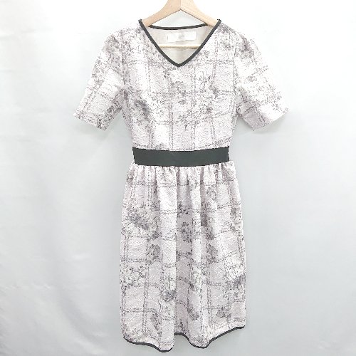 ◇ ⊂ tocco closet 花柄 バックウエストゴム 半袖 ひざ丈 ワンピース サイズ 表記なし パープル系 レディース E 【中古】