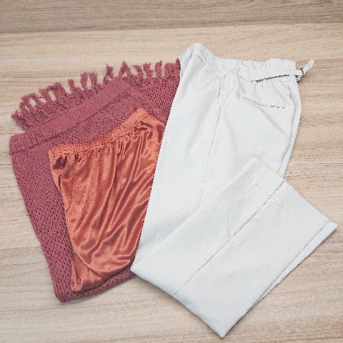 ◇ 《 mystic まとめ売り2点セット サイズ1 綺麗め 大人 センタープレス スカート/パンツ レディース 》 E 【中古】