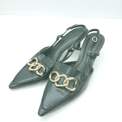 ◇ ⊂ CHARLES & KEITH チャールズ&キース ベルト風装飾 ミュール サイズ37 ブラック ゴールド レディース E 【中古】 ◇ ⊂ CHARLES & KEITH チャールズ&キース ベルト風装飾 ミュール サイズ37 ブラック ゴールド レディース E 【中古】