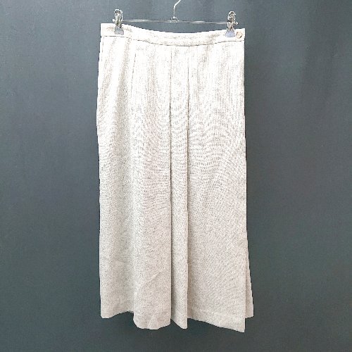 ◇ HUMAN WOMAN ヒューマンウーマン スカート風 綺麗め 膝丈 ワイド ガウチョ パンツ サイズM ベージュ レディース E 【中古】