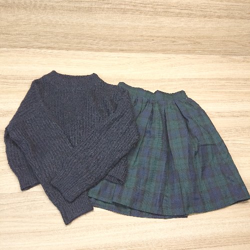 ◇ earth music&ecology シンプル 綺麗め 大人っぽい 上品 かわいい ミニ セットアップ サイズF ブラック系 レディース E 【中古】 ◇ earth music&ecology シンプル 綺麗め 大人っぽい 上品 かわいい ミニ セットアップ サイズF ブラック系 レディース E 【中古】