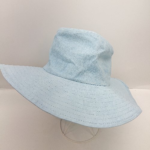 ◇ ⊇ ◎●未使用● AZUL BY MOUSSY 中折