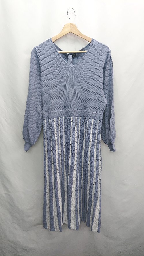 ◇ ⊇ Tiaclasse ストライプ柄 ニット生地 リボンタイ 長袖 ロング丈 ワンピース サイズ15 ライトブルー系 レディース E 【中古】