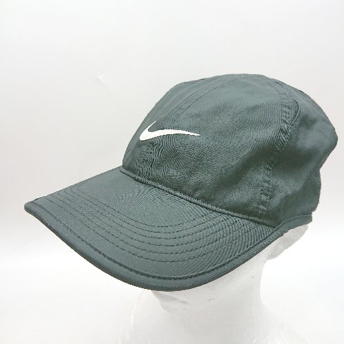 ◇ Θ NIKE ナイキ ロゴプリント キャップ ブラック グレー サイズ56 メンズ レディース E 【中古】 ◇ Θ NIKE ナイキ ロゴプリント キャップ ブラック グレー サイズ56 メンズ レディース E 【中古】
