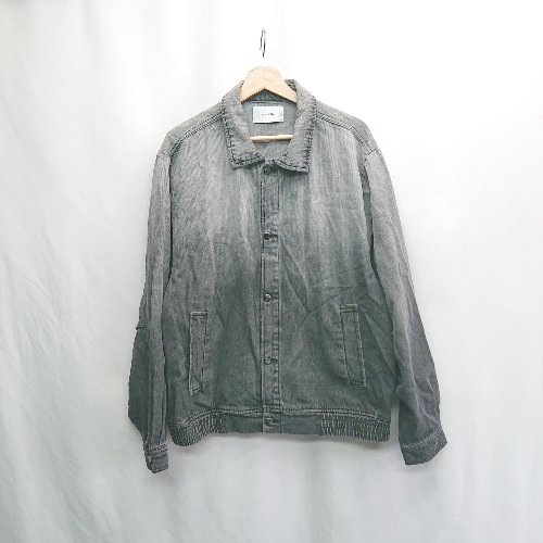 ◇ ⊇ CONFIRM 長袖 ブルゾン サイズM グレー メンズ E 【中古】