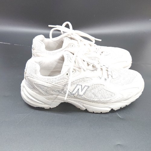 ◇ Θ NEW BALANCE ニューバランス ABZORB シューズ サイズ24.5 アイボリー系 レディース E 【中古】