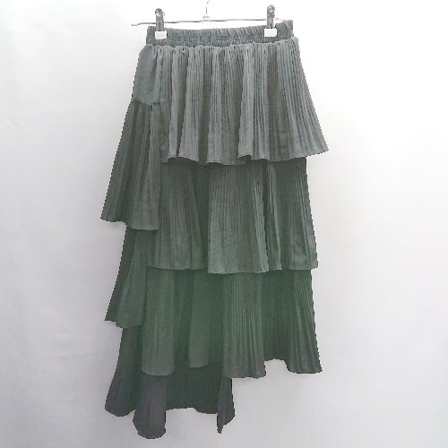 ◇ ⊂ MAISON BREEZE メゾンブリーズ ティアード ロング フレア スカート サイズ表記なし ブラック レディース E 【中古】