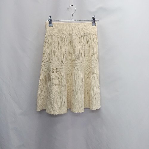 ◇ ⊂◎ 未使用● dazzlin ダズリン 縦に線 ミニ丈 フレア スカート サイズF ベージュ系 レディース E 【中古】 ◇ ⊂◎ 未使用● dazzlin ダズリン 縦に線 ミニ丈 フレア スカート サイズF ベージュ系 レディース E 【中古】