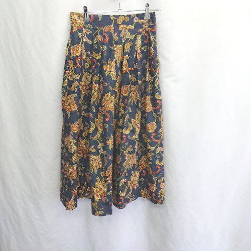 ◇ ⊂ PAGEBOY ページボーイ ペイズリー柄　ロング丈 フレア スカート サイズ ネイビー系 レディース E 【中古】