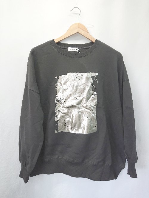 ◇ ⊇ ◎ ●未使用● She's Closet タグ付き 箔 長袖 トレーナー スウェット サイズF チャコールグレー レディース E 【中古】