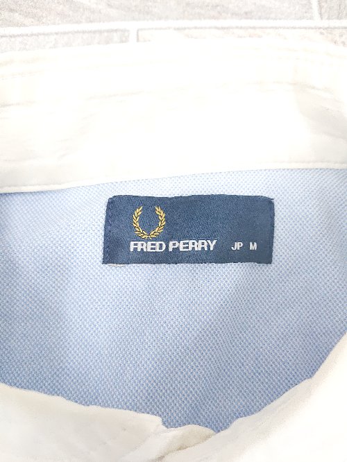 ◇ ⊂ FRED PERRY フレッドペリー 刺繍ロゴ 鹿子風生地 長袖 シャツ サイズM ライトブルー系 メンズ E 【中古】