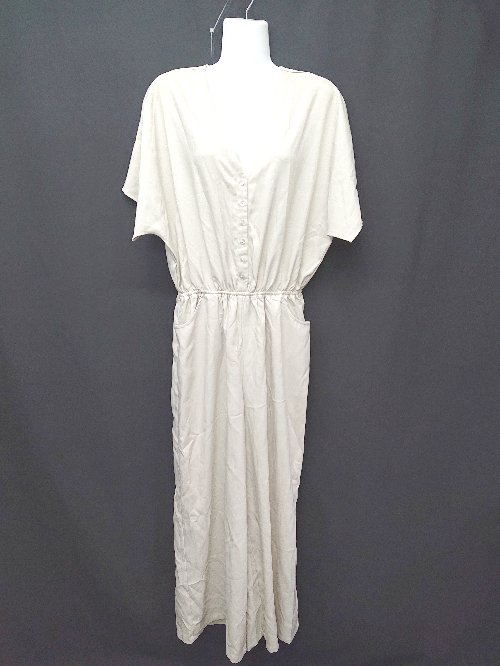 ◇ ⊂ ◎ ●未使用● couchu.me クーシュミー Vネック 半袖 オールインワン サイズF ベージュ レディース E 【中古】