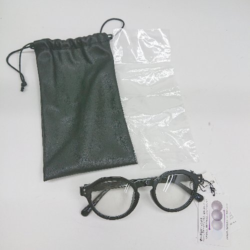 ◇ Θ LOWRYS FARM ローリーズファーム 調光レンズ 伊達メガネ サイズ表記なし ブラック系 レディース E ..