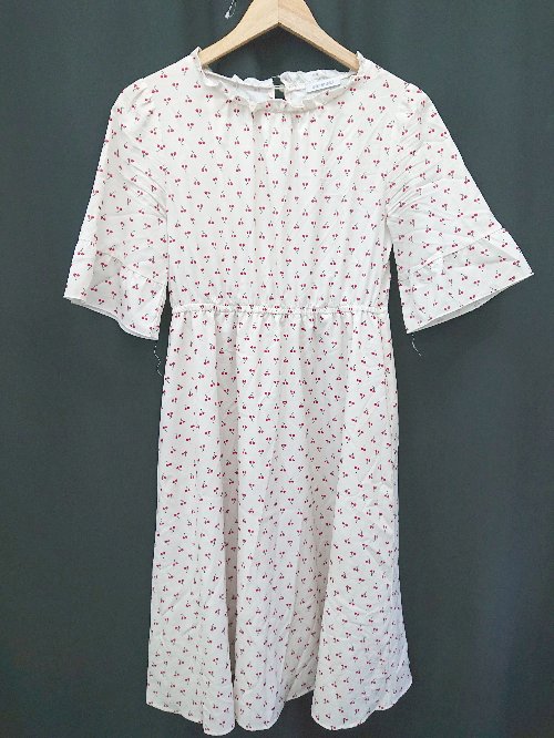 ◇ ⊂ OLIVE des OLIVE オリーブ デ オリーブ チェリー 半袖 膝丈 ワンピース サイズF ホワイト系 レディース E 【中古】