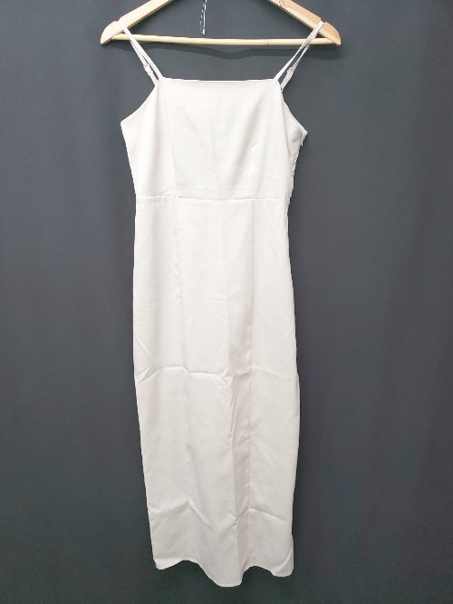 ◇ ⊂ JUNOAH ジュノア ロング丈 キャミソール ワンピース サイズM アイボリー レディース E 【中古】