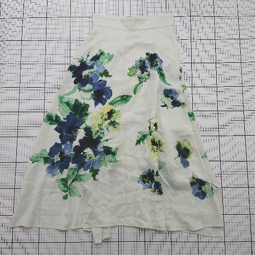 ◇ ⊂ ICHIE イチエ 花柄 清楚系 大人フェミニン ロング フレア スカート サイズ38 グリーン系 レディース E 【中古】