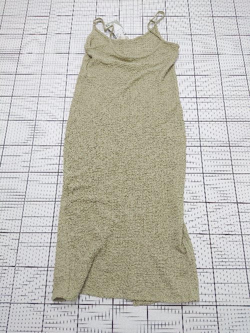 ◇ ⊂美品 H&M エイチアンドエム シンプル 夏 ノースリーブ ロング キャミワンピース サイズL グリーン系..
