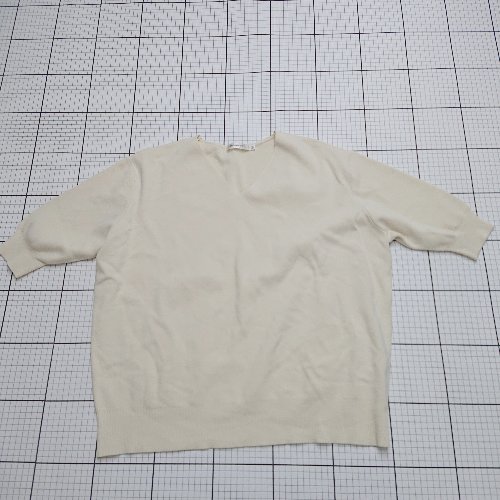 ◇ ⊇ MOUSSY マウジー 無地柄 五分袖 Vネックニット サイズF アイボリー系 レディース E 【中古】