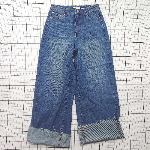 ◇ Θ 美品 アースミュージック＆エコロジー カジュアル系 セルフカットワイドデニムパンツ サイズL ブルー系 レディース E 【中古】