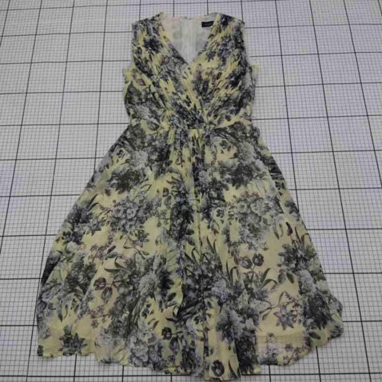 ◇ ⊂ color couture 花柄 ノースリーブ 膝丈 ワンピース サイズ36 マルチカラー レディース E 【中古】