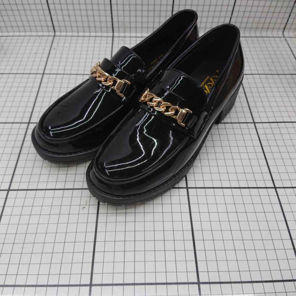 ◇ ⊇ エーエーミューズフェミニン 3A-24073 チェーンローファー ブラック系 38 レディース E 【中古】