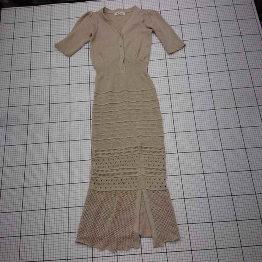 ◇ ⊆ MELT THE LADY ニット 長袖 ロング丈 ワンピース サイズF ベージュ系 レディース E 【中古】