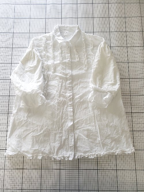 ◇ ⊂ merry jenny メリージェニー フリル 七分袖 チュニック シャツ サイズF ホワイト系 レディース E 【中古】