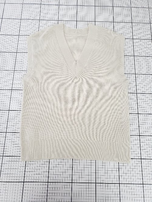 ◇ Θ センス オブ プレイス バイ アーバンリサーチ チュニックニットベスト サイズOne ベージュ系 レデ..