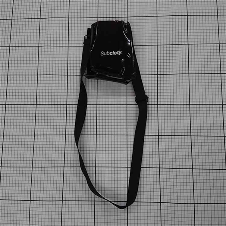 ◇ Θ 【サブサエティ Subciety】ショルダーバッグ ブラック系 ビニール素材 ミニバッグ E 【中古】