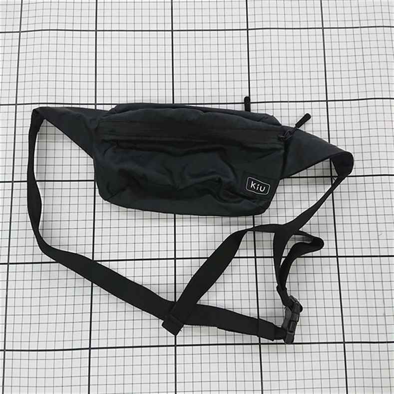 ◇ Θ 【キウ kiu】ボディバッグ ウエストポーチ ブラック系 軽量 ユニセックス E 【中古】
