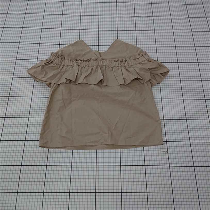 ◇ ⊂ レイ ビームス Ray BEAMS RBS フリルブラウス ベージュ系 レディース 日本サイズI E 1 【中古】(4)