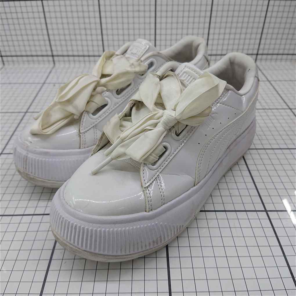◇ Θ プーマ PUMA バスケット ハート パテント 385967-01 ホワイト系 レディース 24.5cm E 【中古】