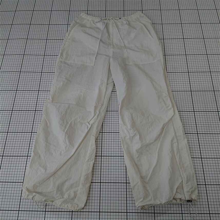 ◇ ⊂ フラネール flaner FNETO822002 ナイロンパンツ Sサイズ ホワイト系 メンズ E 【中古】