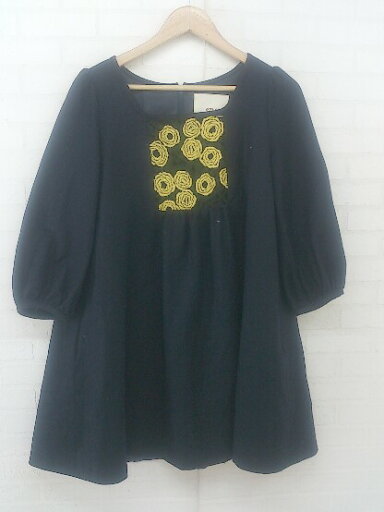 ◇ SINDEE シンディー 花柄 デザイン 長袖 ミニ チュニック ワンピース ネイビー系 マルチ レディース E 【中古】 ◇ SINDEE シンディー 花柄 デザイン 長袖 ミニ チュニック ワンピース ネイビー系 マルチ レディース E 【中古】