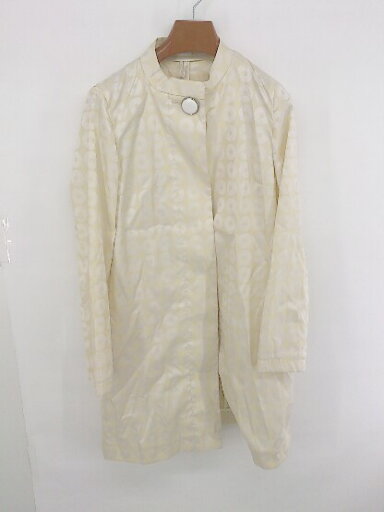 ◇ pierre cardin ドーナツ柄 スタンドカラー 長袖 レインコート サイズ9AR ライトベージュ ホワイト系 レディース P 【中古】 ◇ pierre cardin ドーナツ柄 スタンドカラー 長袖 レインコート サイズ9AR ライトベージュ ホワイト系 レディース P 【中古】