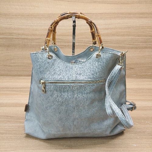 ◇ ノーブランド 横長シルエット 2WAY 大容量 カジュアル ショルダーバッグ ライトブルー系 レディース E 【中古】 ◇ ノーブランド 横長シルエット 2WAY 大容量 カジュアル ショルダーバッグ ライトブルー系 レディース E 【中古】